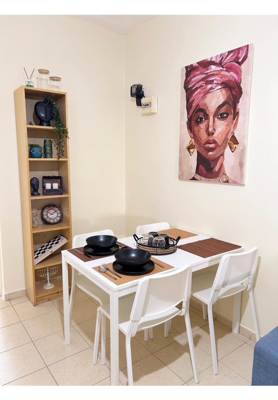Guy'S Apartment Eilat Esterno foto